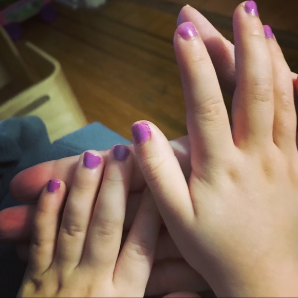 Meet your Posher, Laura - Picture 1 of 1